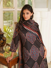 Women Black Rayon Blend Ethnic Motifs Printed Straight Kurta Trousers With Dupatta-VKSKD2362